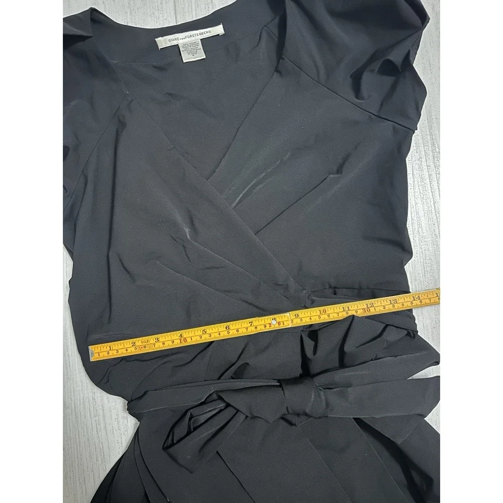 Diane Von Furstenberg DVF Mini Black Wrap Dress Cap Sleeve Sz‎ 8 Black